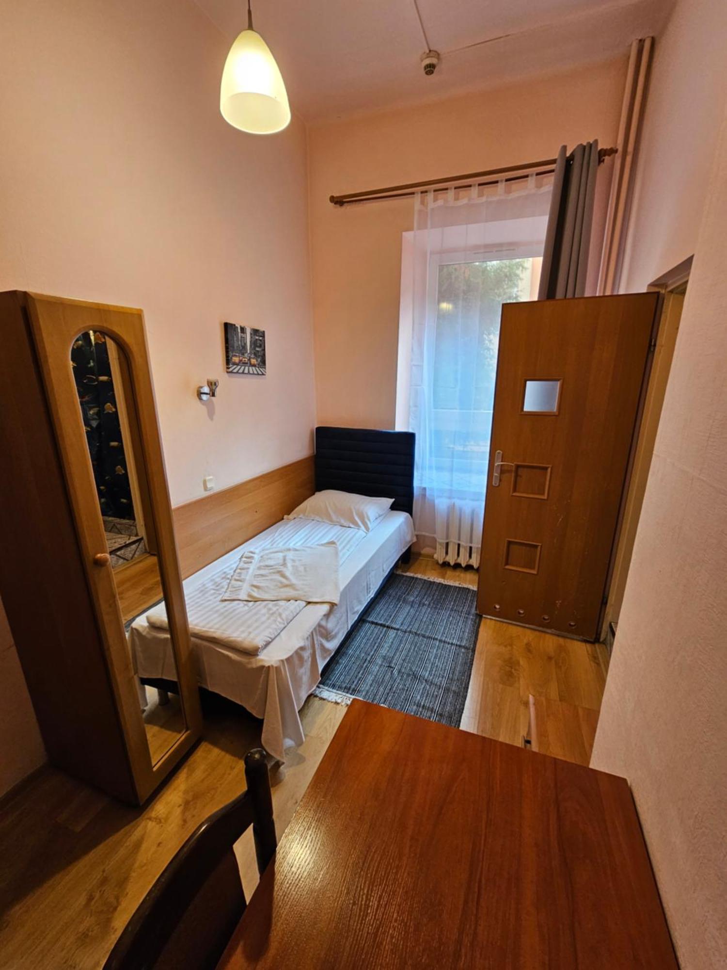 Hotel Haga Częstochowa Kültér fotó